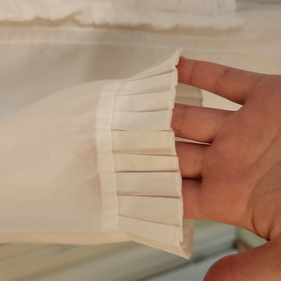 100% Cotton Ruffle Women's Blouse - Picture 6 of 7